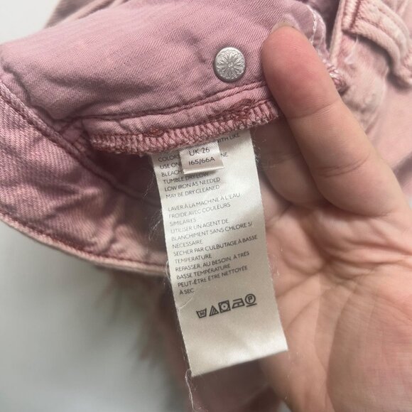 We the Free women’s Romeo blush Rolled Denim button fly Cutoffs size 26 - Picture 6 of 10